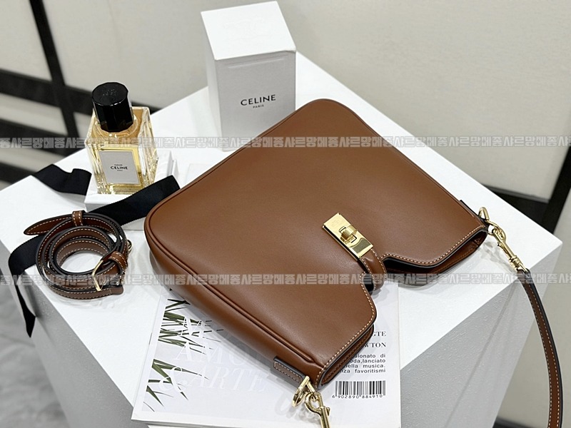 셀린느카미유16소프트백스몰  20260305-170925-015루.jpg