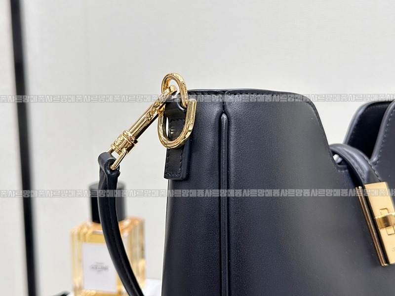 셀린느카미유16소프트백스몰  20260305-171139-013루.jpg