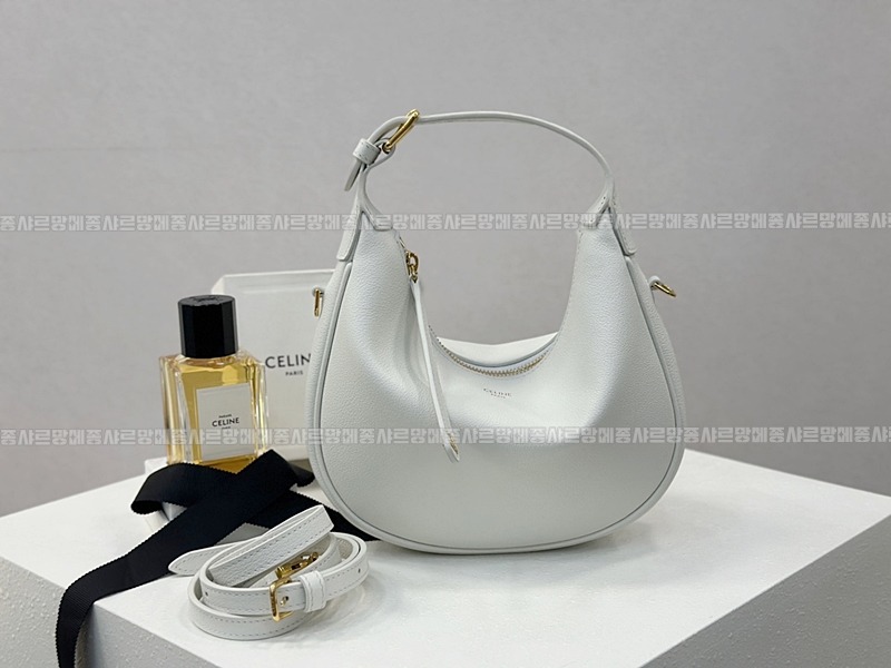 셀린느틴룰루백  20260305-174053-001루.jpg