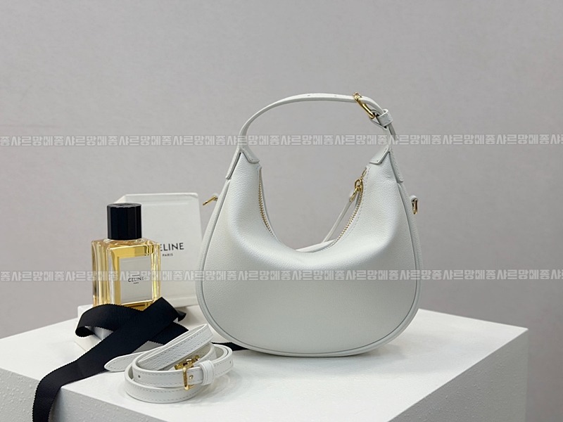 셀린느틴룰루백  20260305-174054-004루.jpg