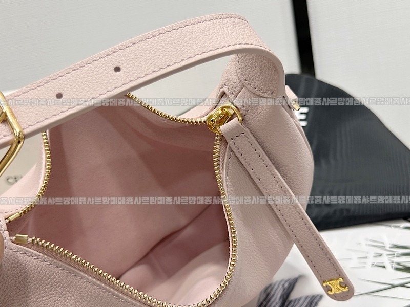 셀린느틴룰루백  20260305-174323-004루.jpg