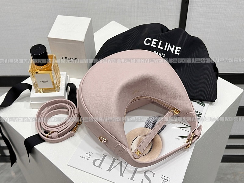 셀린느틴룰루백  20260305-174325-013루.jpg