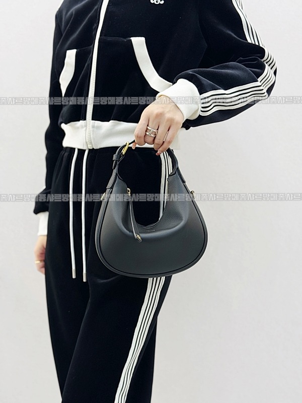 셀린느틴룰루백  20260305-174601-016루.jpg