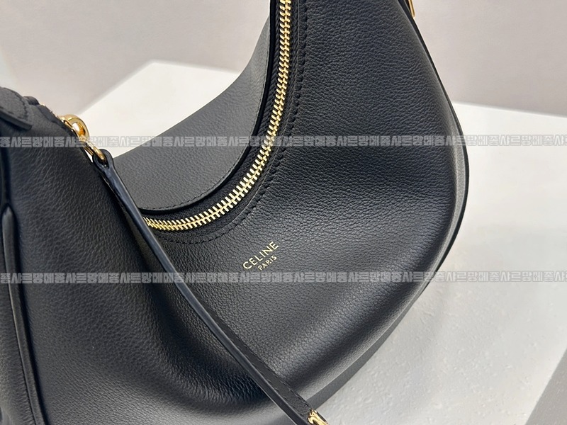 셀린느틴룰루백  20260305-174600-010루.jpg