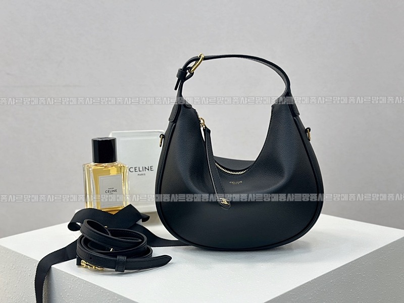 셀린느틴룰루백  20260305-174600-012루.jpg