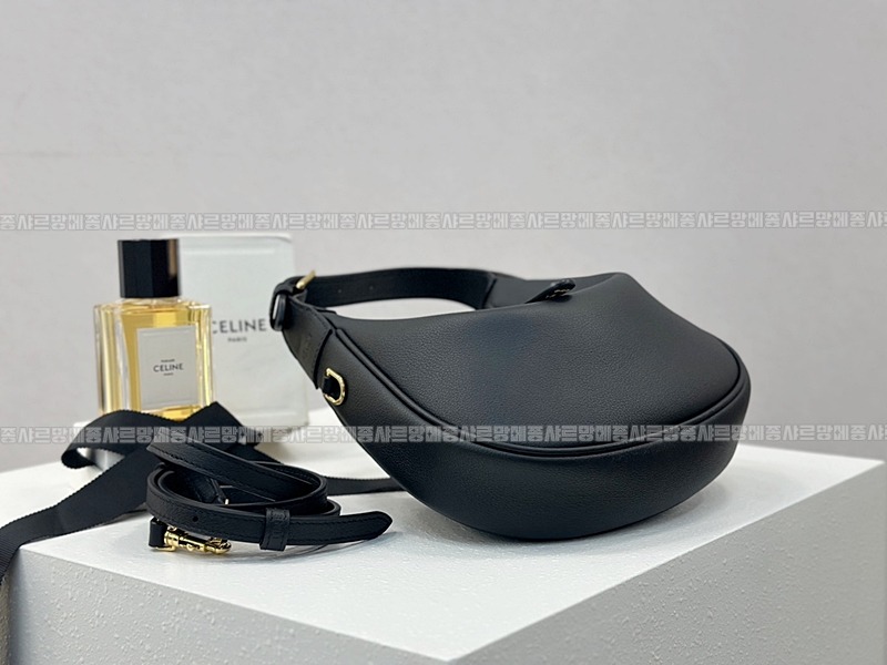 셀린느틴룰루백  20260305-174601-013루.jpg