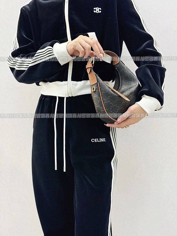 셀린느틴룰루백  20260305-174837-019루.jpg