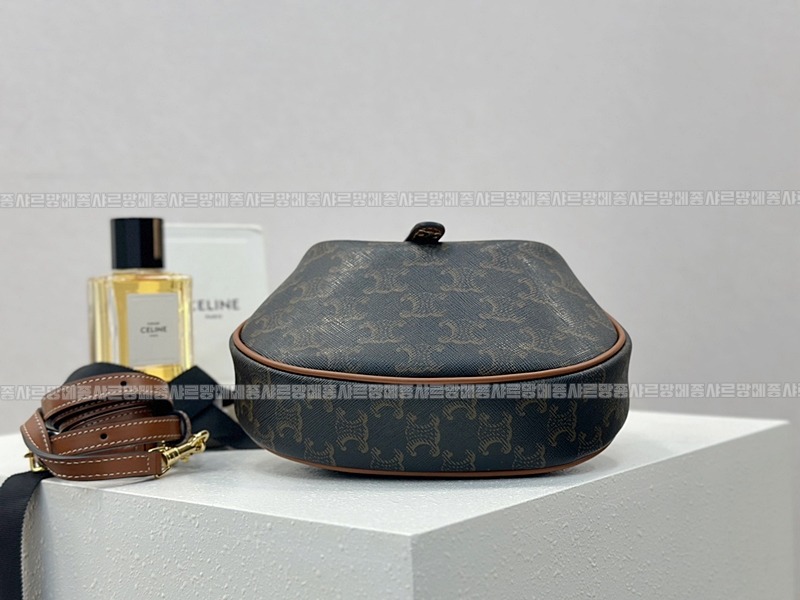 셀린느틴룰루백  20260305-174835-008루.jpg