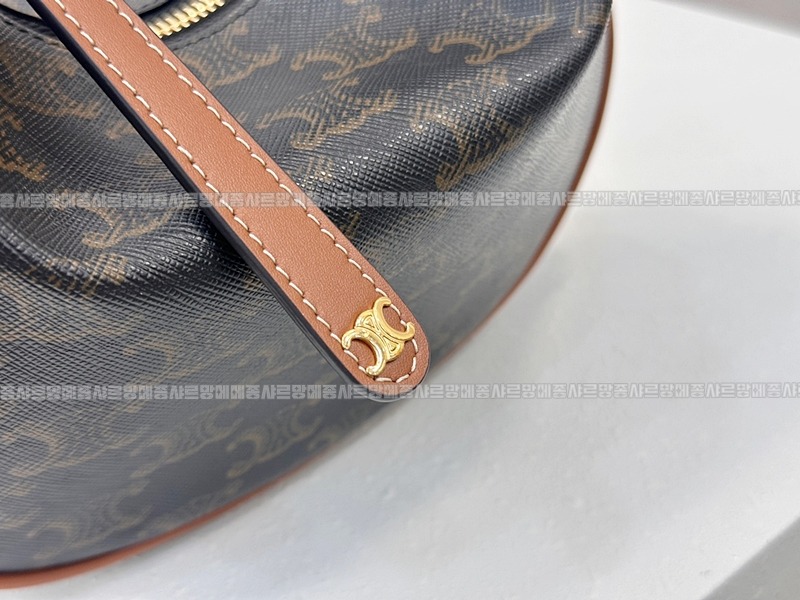 셀린느틴룰루백  20260305-174835-011루.jpg