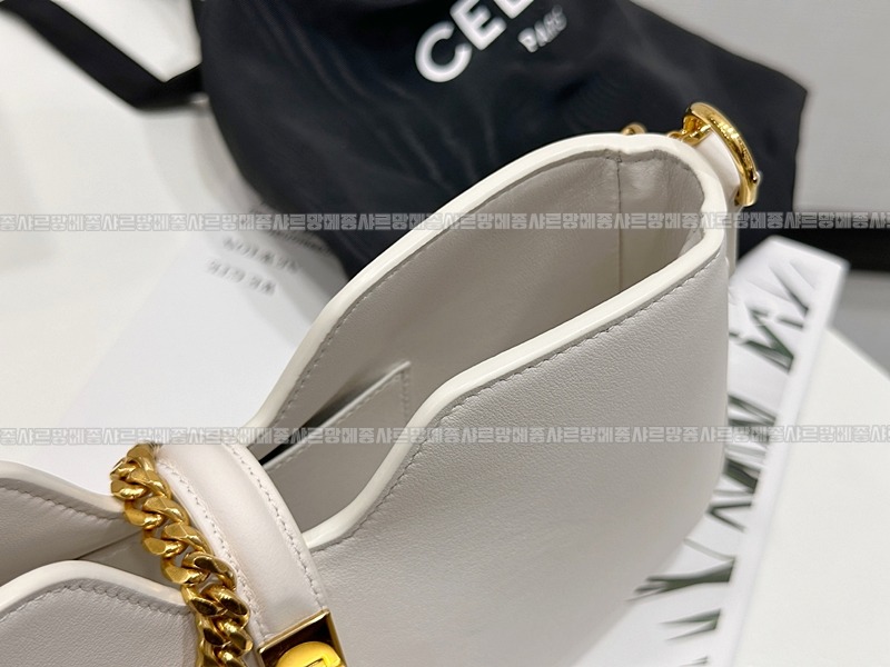 셀린느까미르16소프트 20260306-104100-012루.jpg