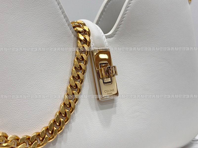 셀린느까미르16소프트 20260306-104100-010루.jpg