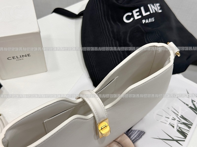 셀린느까미르16소프트 20260306-104101-014루.jpg