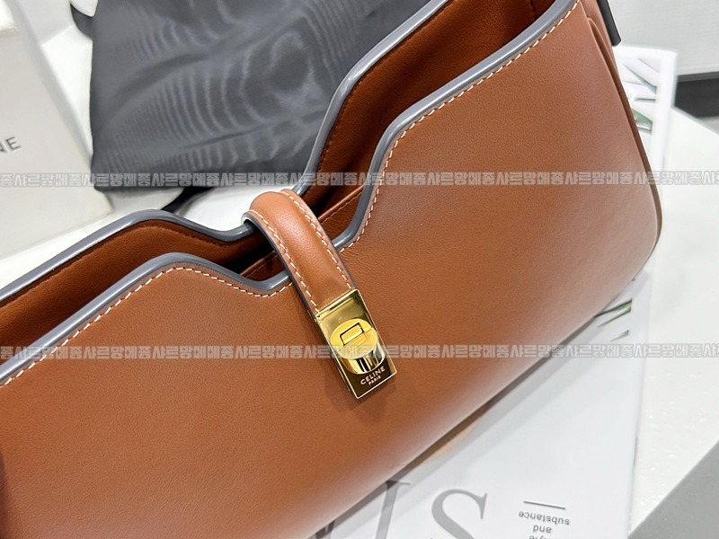 셀린느까미르16소프트 20260306-104916-015루.jpg