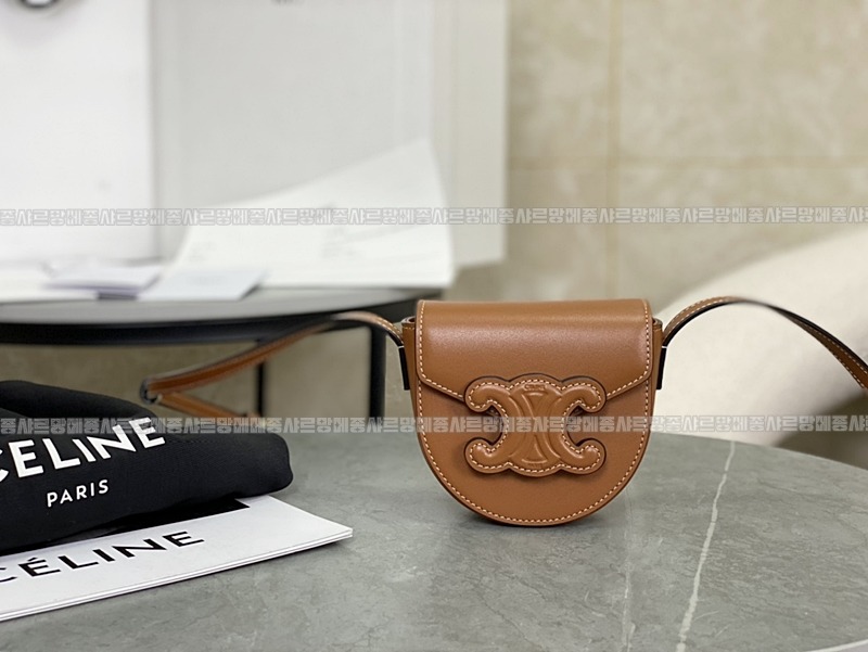 셀린느미니베사체퀴르트리오프 20260306-114944-001루.jpg