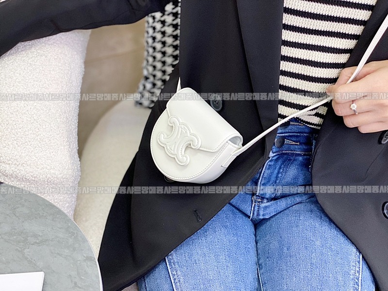 셀린느미니베사체퀴르트리오프 20260306-125857-020루.jpg