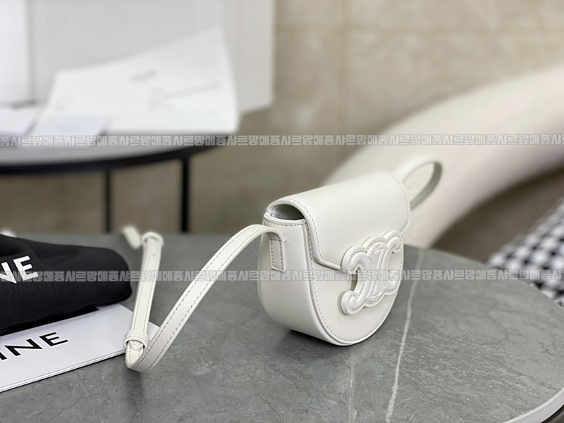 셀린느미니베사체퀴르트리오프 20260306-125855-002루.jpg