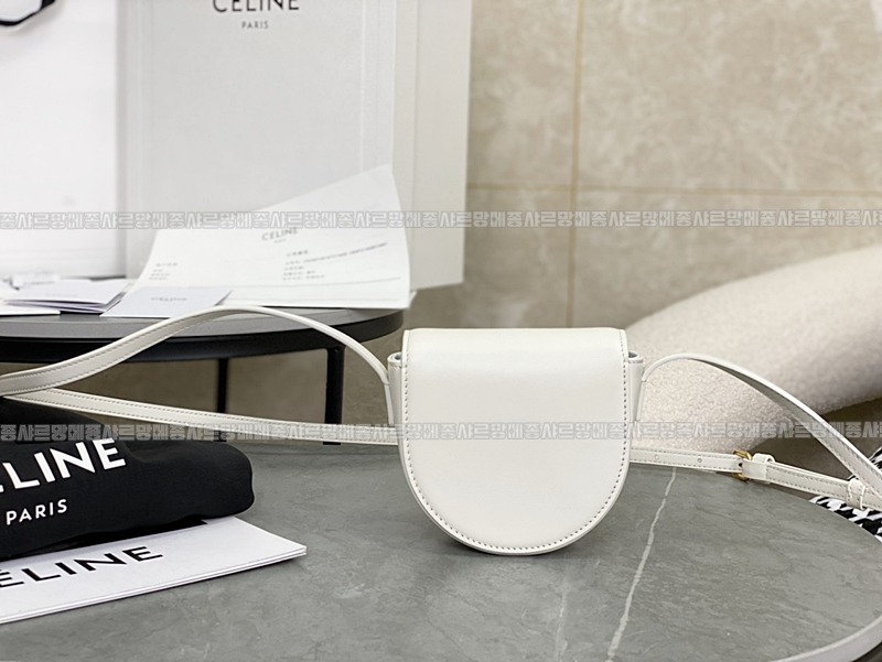 셀린느미니베사체퀴르트리오프 20260306-125855-004루.jpg