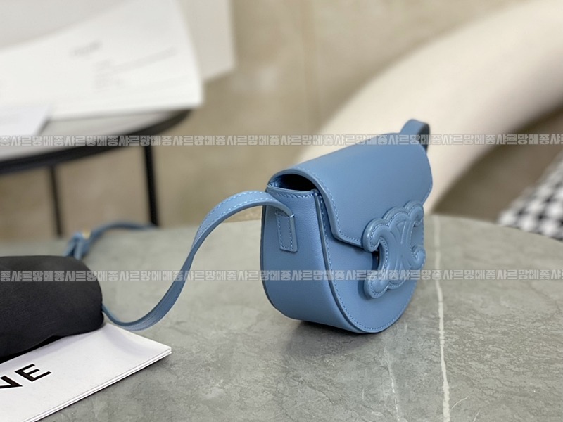 셀린느미니베사체퀴르트리오프 20260306-130118-002루.jpg