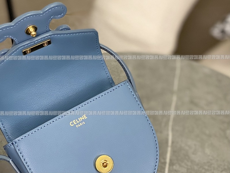 셀린느미니베사체퀴르트리오프 20260306-130119-010루.jpg