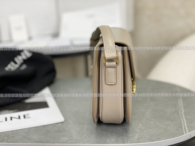 셀린느틴베사체 20260306-132136-003루.jpg