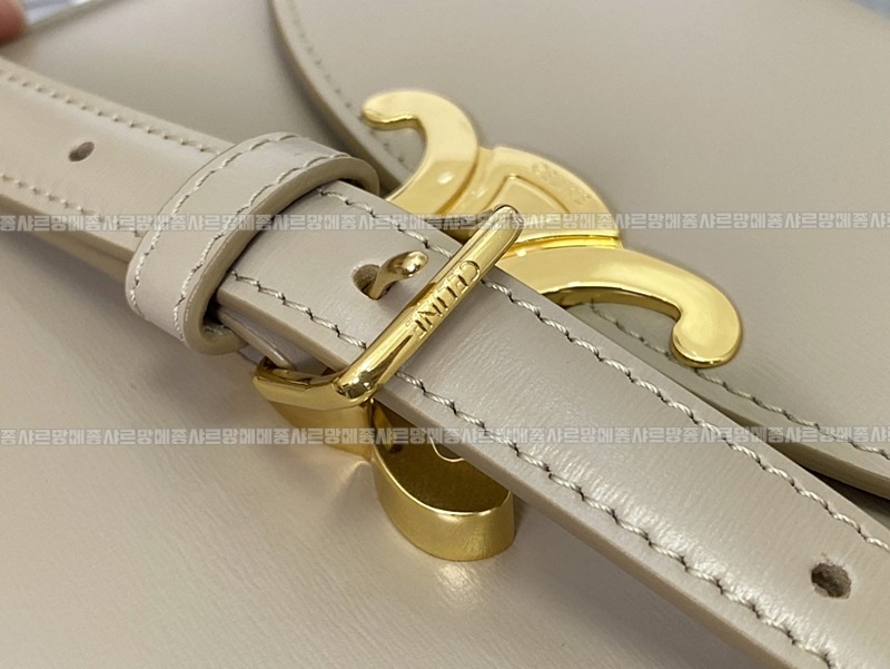 셀린느틴베사체 20260306-132137-012루.jpg