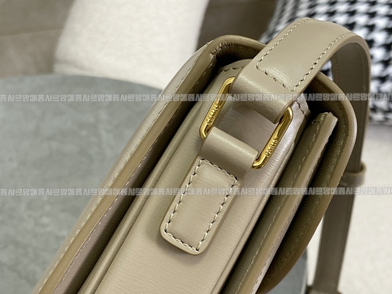 셀린느틴베사체 20260306-132137-011루.jpg