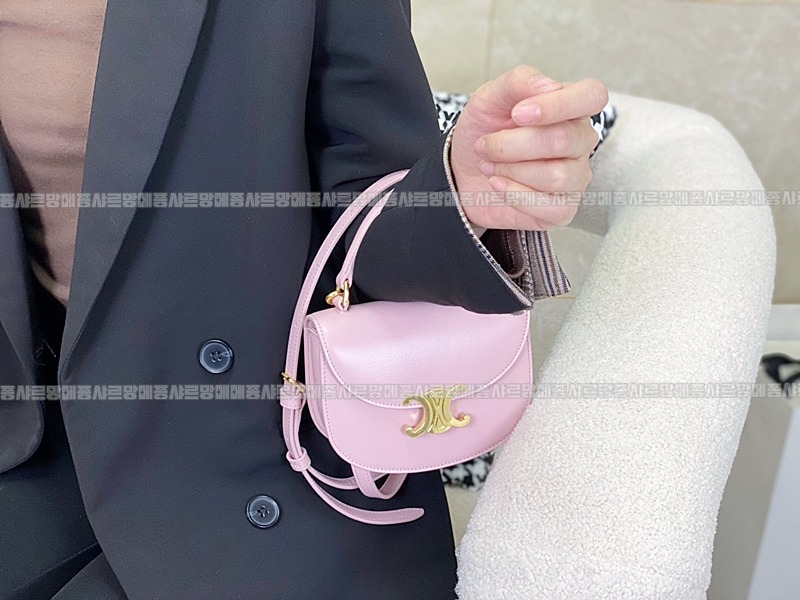 셀린느미니베사체트리옹프 20260306-154328-020루.jpg