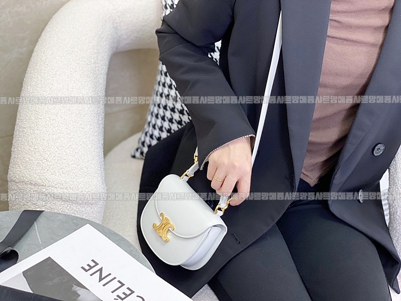 셀린느미니베사체트리옹프 20260306-154622-021루.jpg