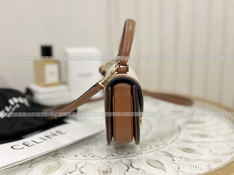 셀린느베사체미니트리오페숄더백 20260306-155444-003루.jpg