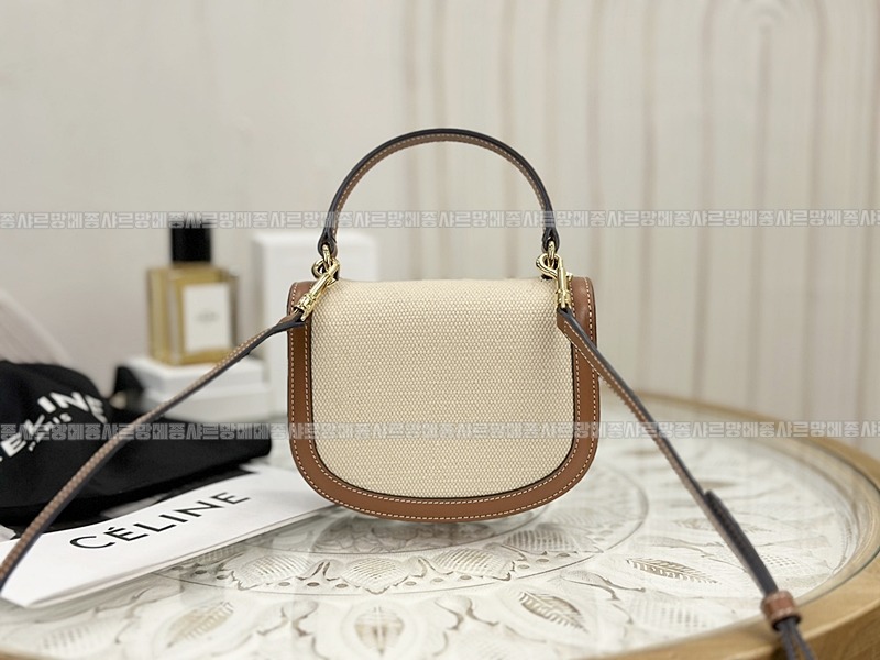 셀린느베사체미니트리오페숄더백 20260306-155444-004루.jpg