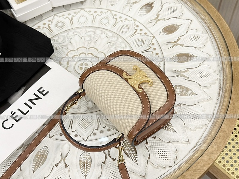 셀린느베사체미니트리오페숄더백 20260306-155444-008루.jpg