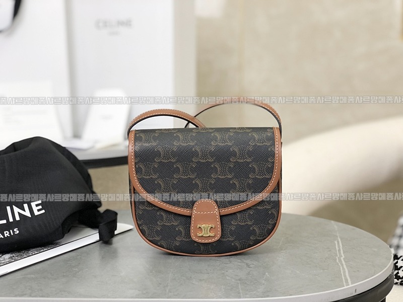 셀린느미니베사체백 20260307-105506-001루.jpg