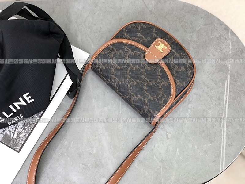 셀린느미니베사체백 20260307-105506-005루.jpg