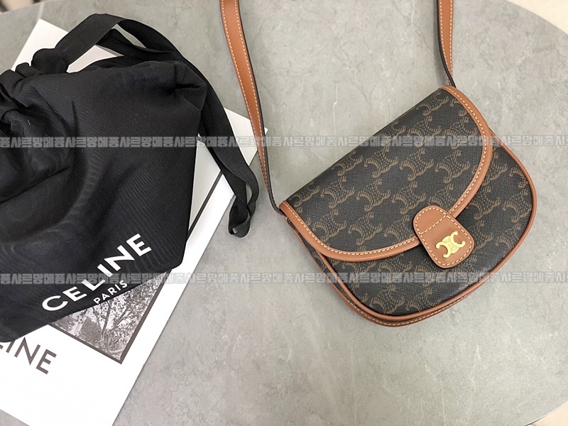 셀린느미니베사체백 20260307-105507-010루.jpg