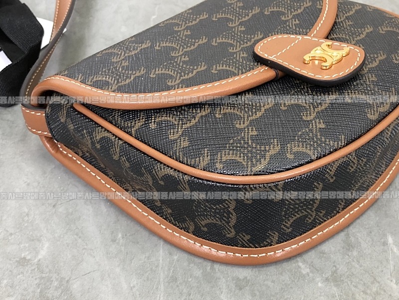 셀린느미니베사체백 20260307-105507-011루.jpg