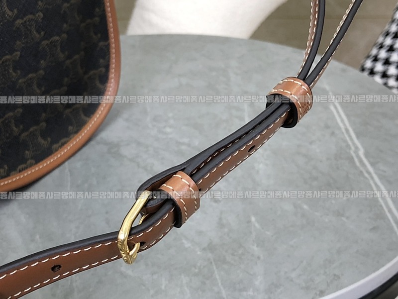 셀린느미니베사체백 20260307-105507-014루.jpg