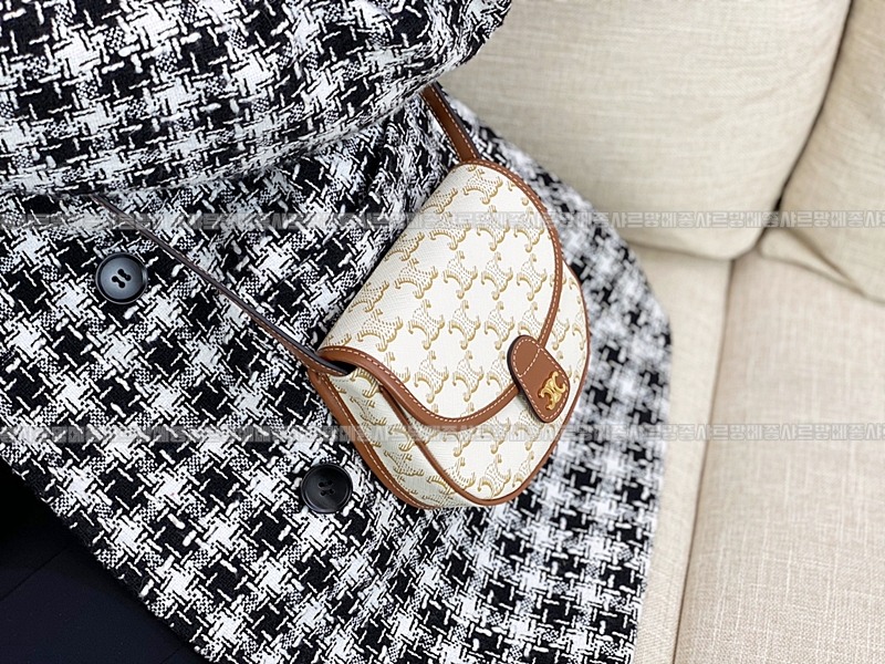 셀린느미니베사체백 20260307-105856-020루.jpg