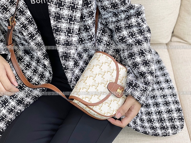 셀린느미니베사체백 20260307-105856-021루.jpg