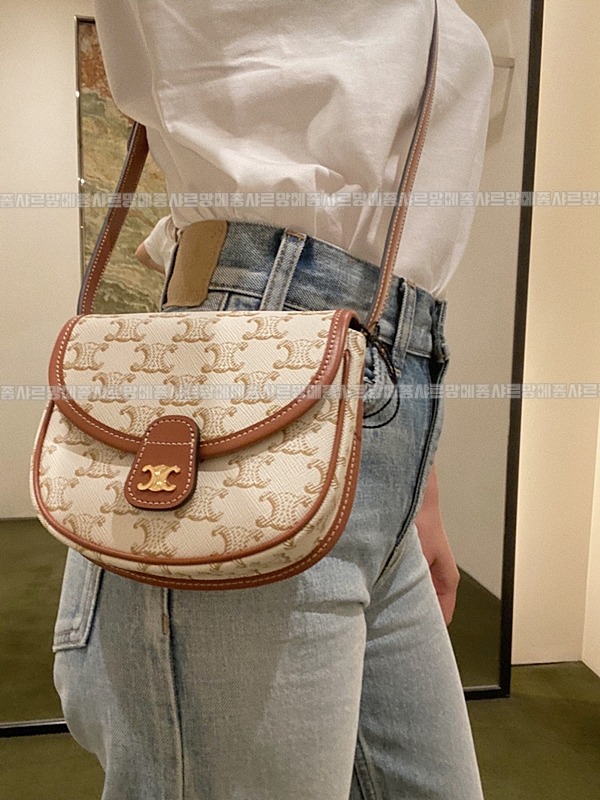 셀린느미니베사체백 20260307-105856-023루.jpg