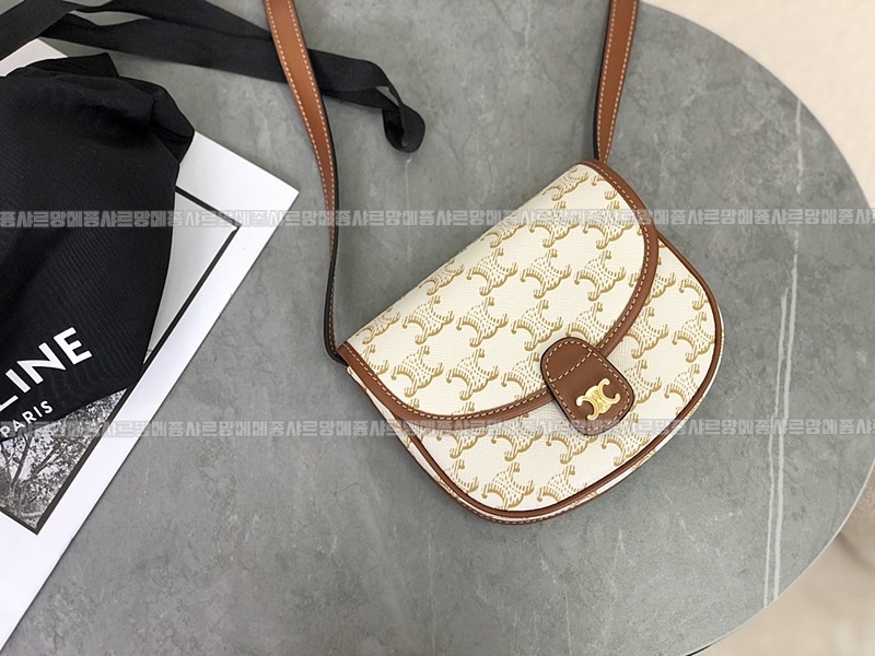 셀린느미니베사체백 20260307-105854-005루.jpg