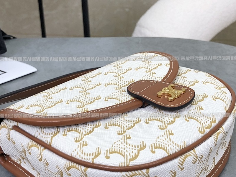 셀린느미니베사체백 20260307-105855-018루.jpg