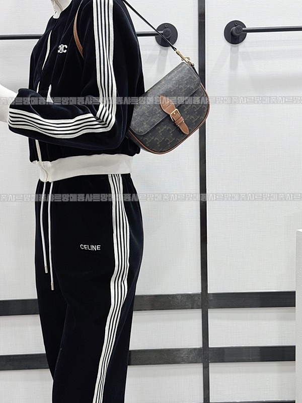 셀린느미니베사체백 20260307-110157-018루.jpg