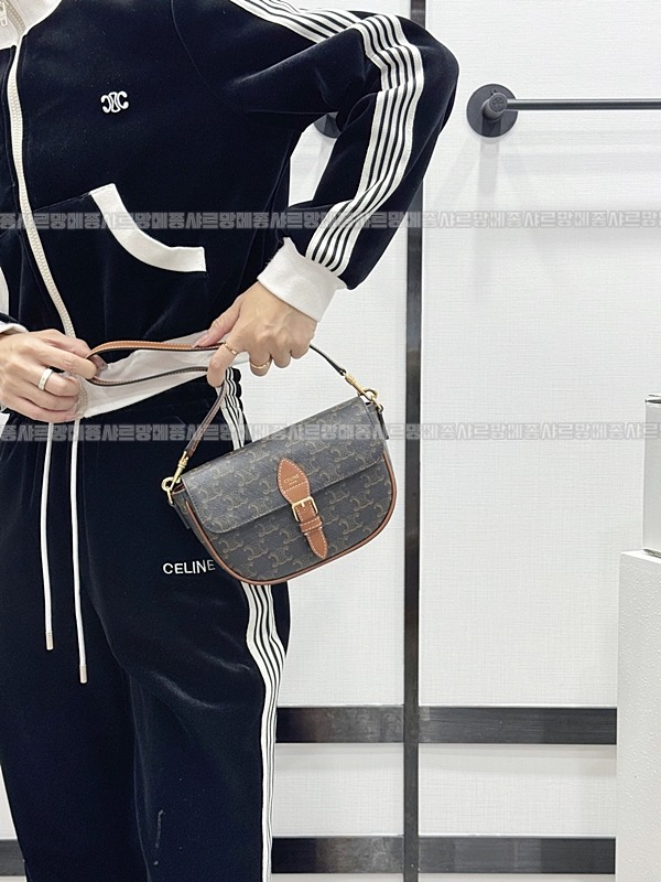 셀린느미니베사체백 20260307-110158-020루.jpg