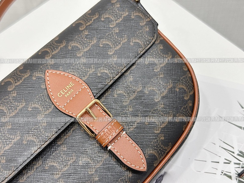 셀린느미니베사체백 20260307-110156-010루.jpg