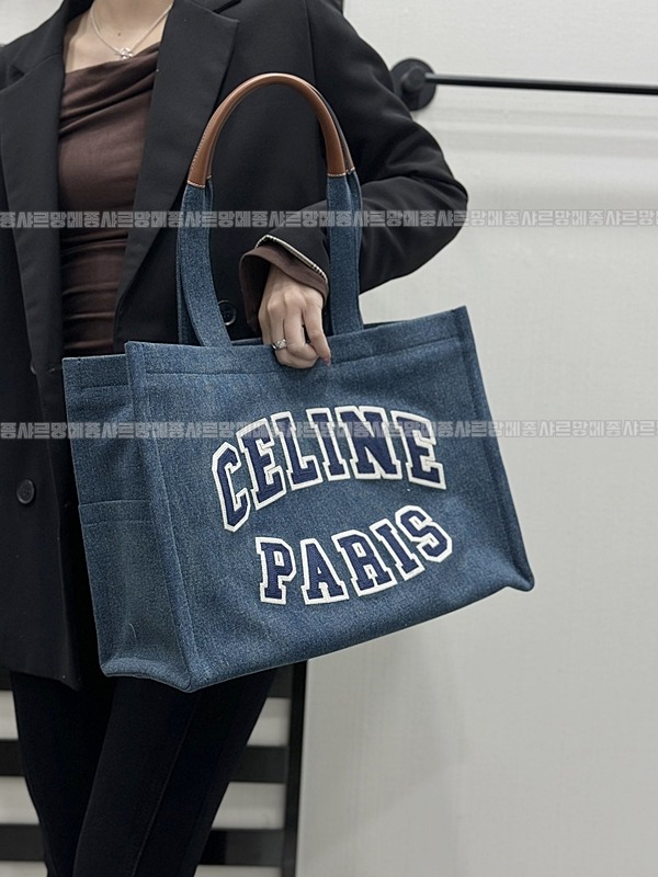 셀린느카바스숄더백라지 20260307-125310-020루.jpg