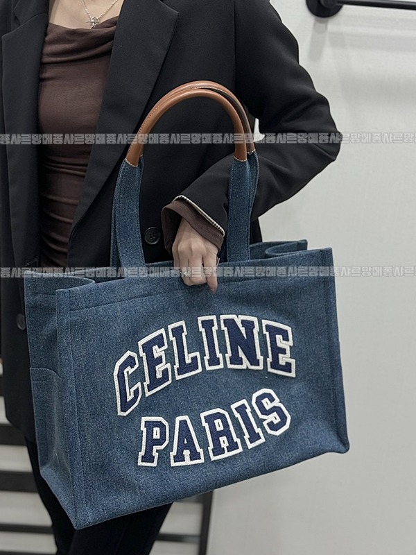 셀린느카바스숄더백라지 20260307-125310-021루.jpg