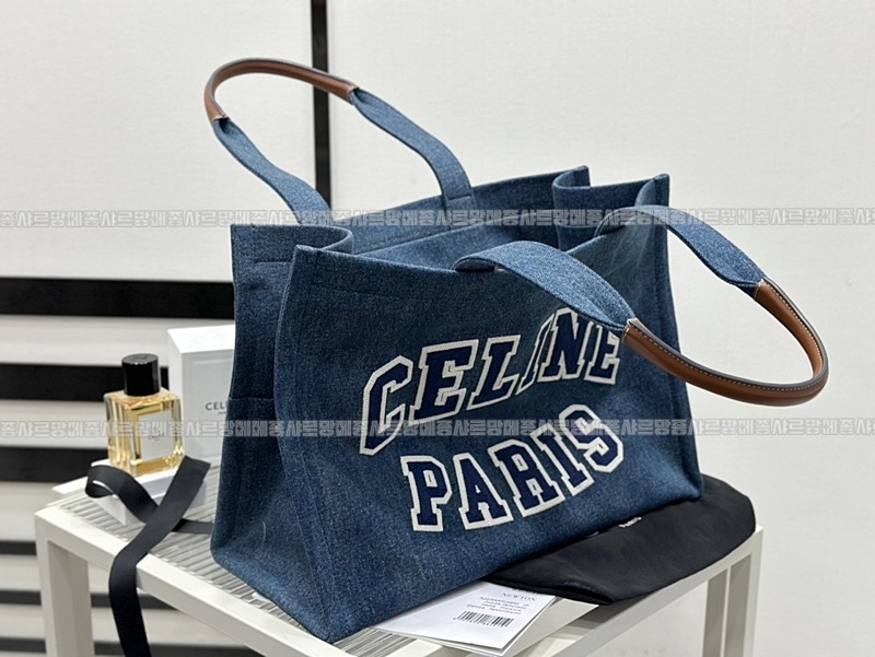 셀린느카바스숄더백라지 20260307-125308-008루.jpg