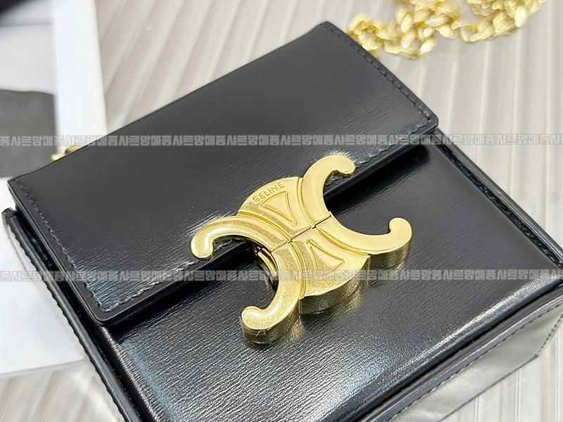 셀린느트리오페미니박스백 20260307-125802-007루.jpg