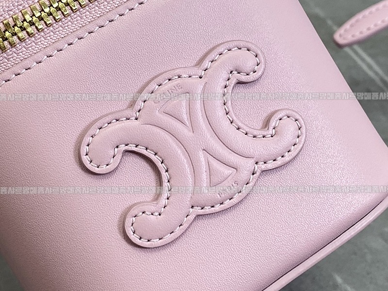 셀린느미니트리오페켄버스 20260307-132241-005루.jpg