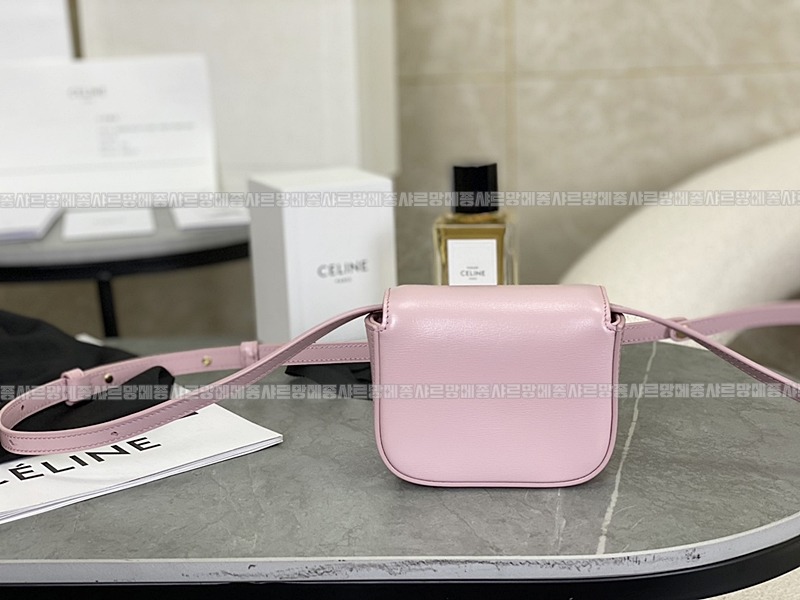 셀린느미니클로드트리웅페캔버스백 20260307-153059-004루.jpg